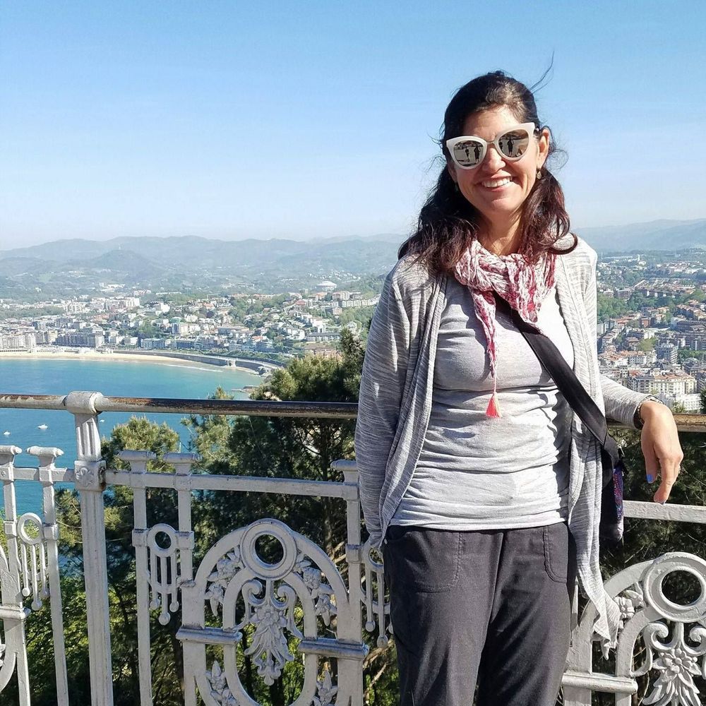 Meet your Posher, Gina